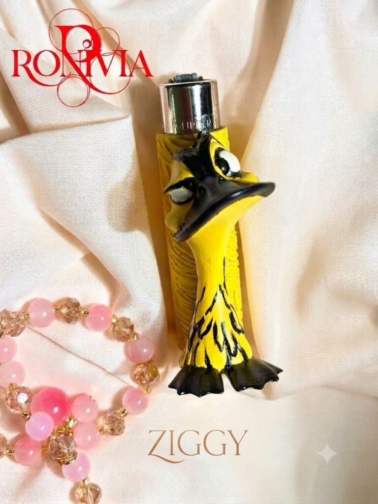 Ziggy – Handcrafted Clipper Lighter Cover