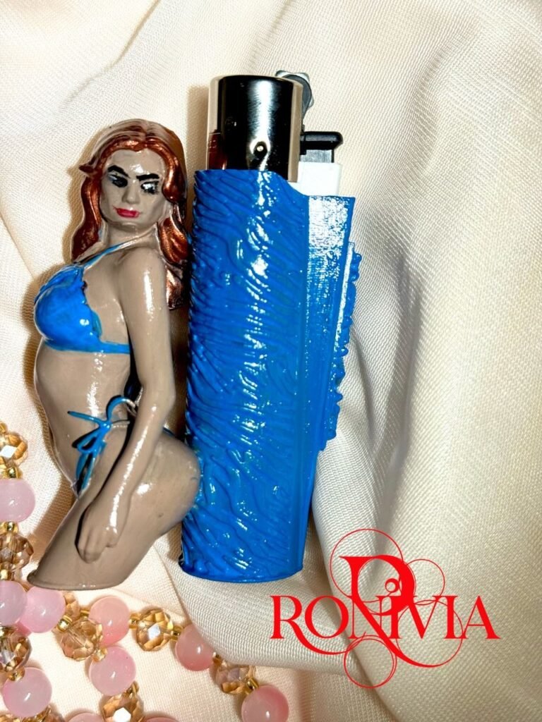 Blue Lagoon – Handcrafted Clipper Lighter Cover